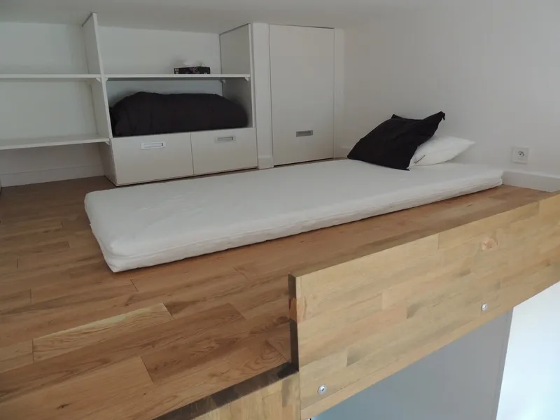 Parkiet ze schodami - zdjęcie 3