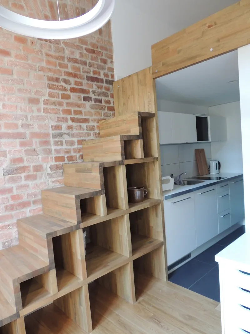 Parkiet ze schodami - zdjęcie 6