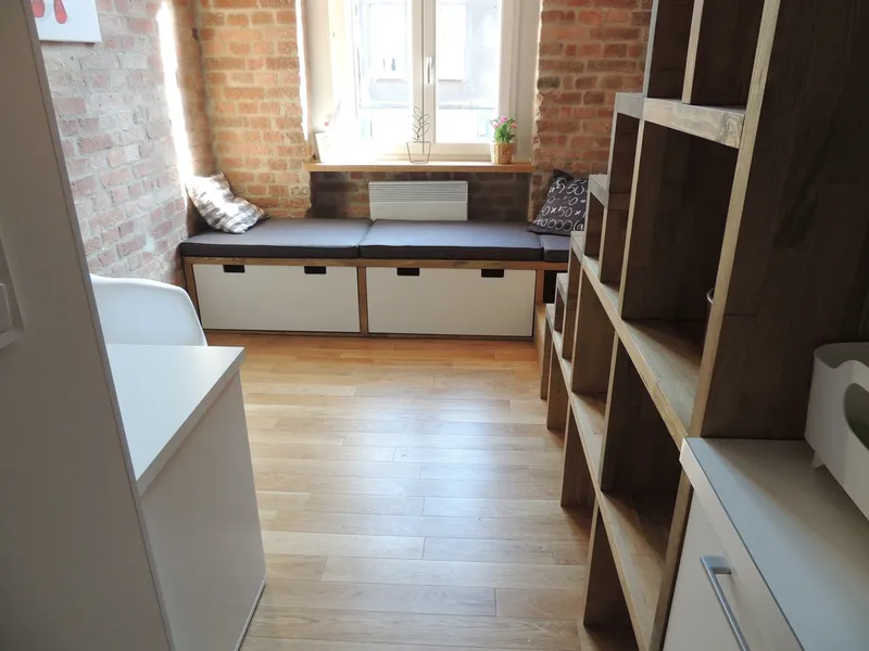 Parkiet ze schodami - zdjęcie 8