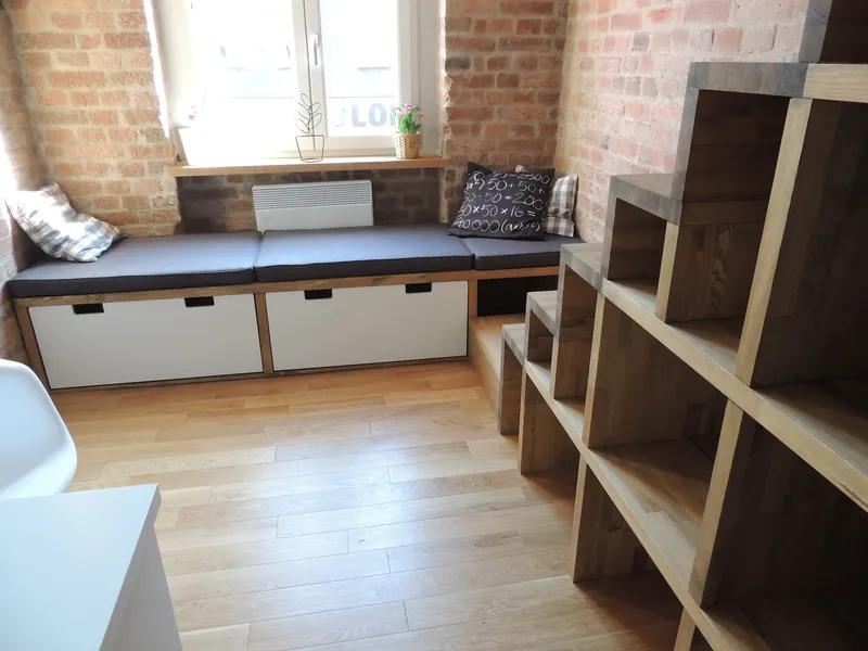 Parkiet ze schodami - zdjęcie 10