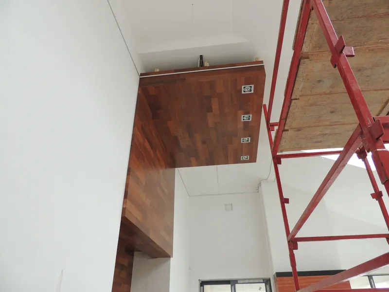 Ściana drewniana wewnętrzna - zdjęcie 6